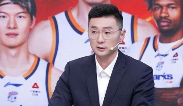 AG真人国际(中国)官方网站 上海输广厦，比输球更伤心的是刘炜的点评！刘炜：上海缺乏大了!