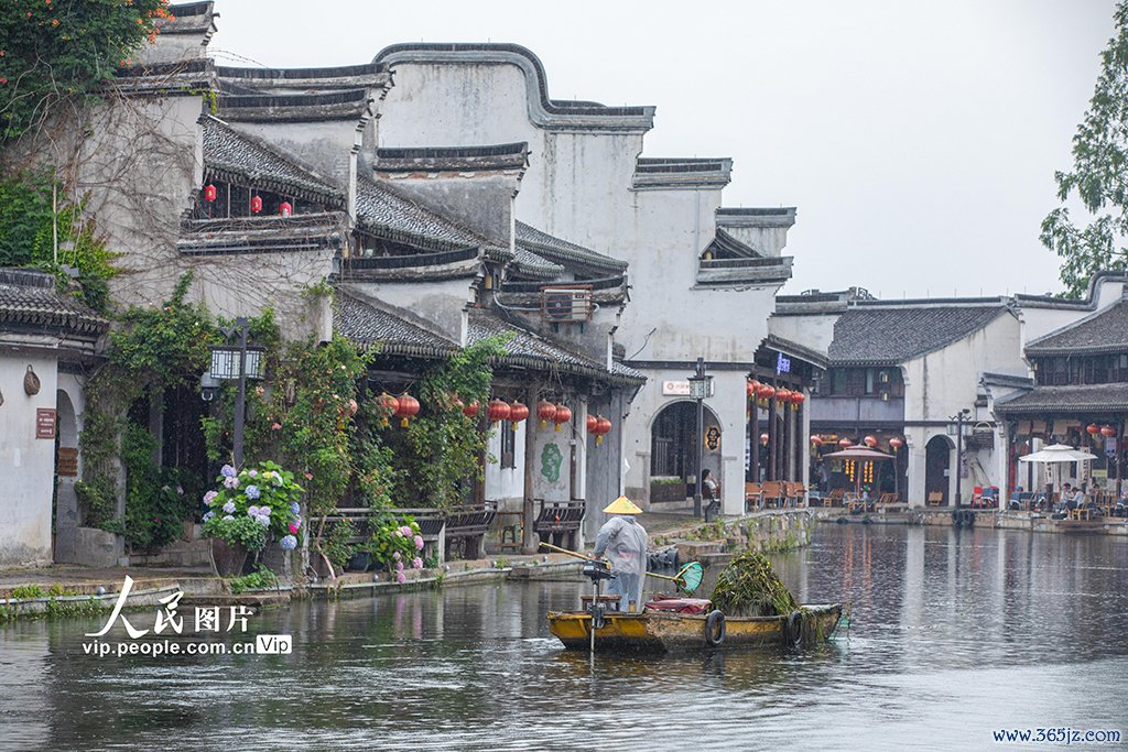 浙江湖州：选藏河说念生态